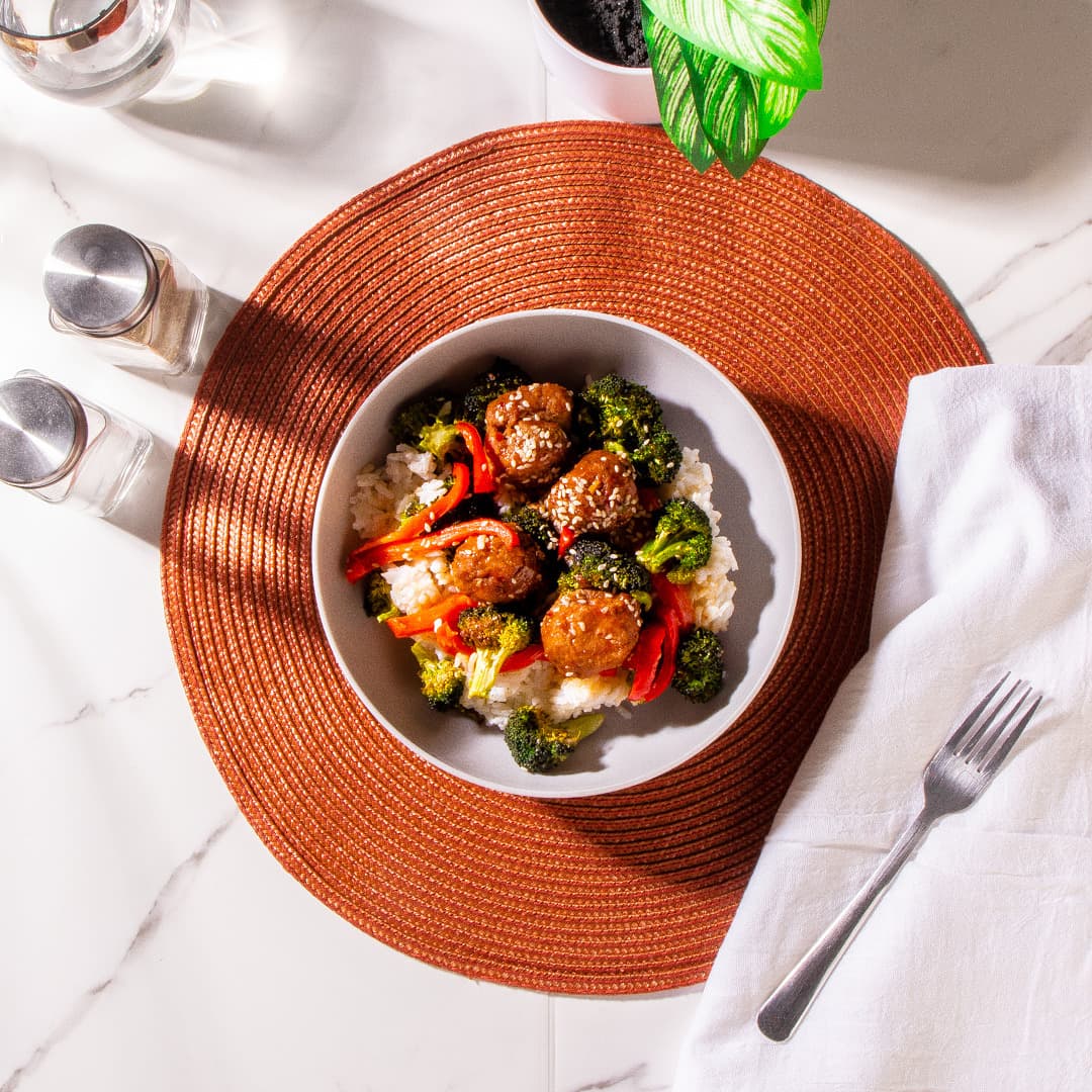 Sweet and Spicy Sesame Chicken Meatball Bowl