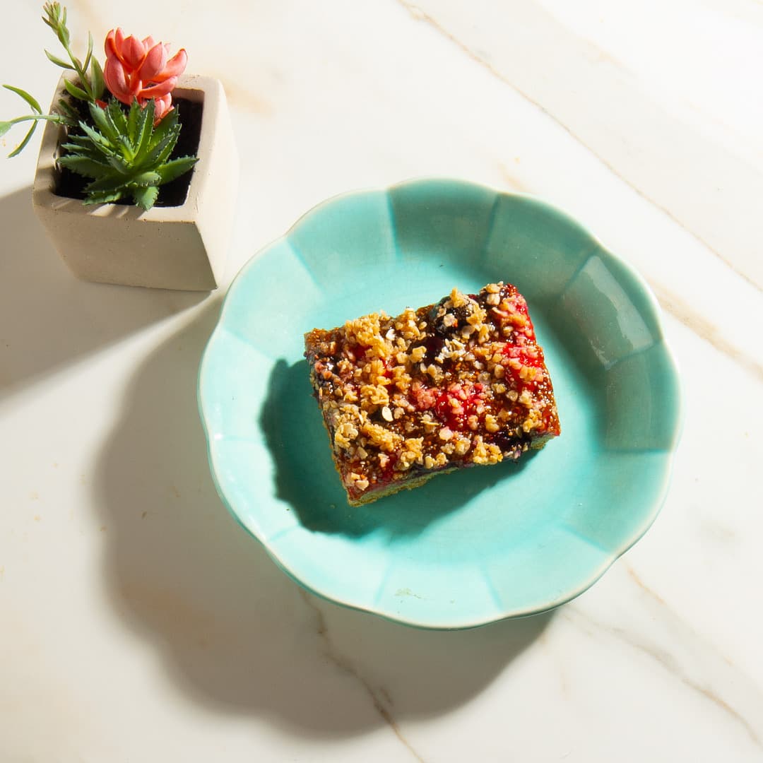 Mixed Berry Breakfast Bars