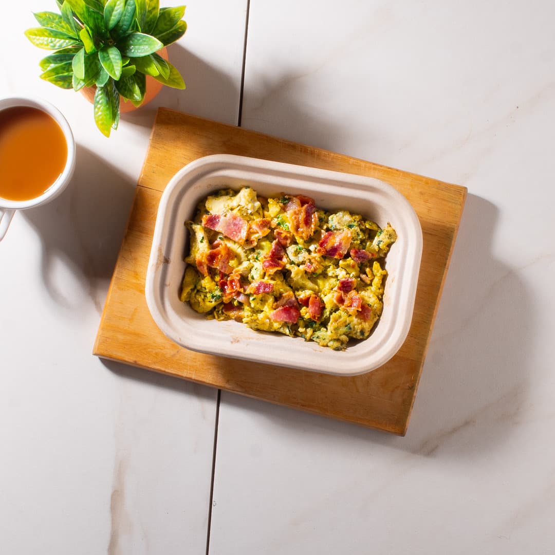 Gruyère, Bacon, and Spinach Scrambled Eggs