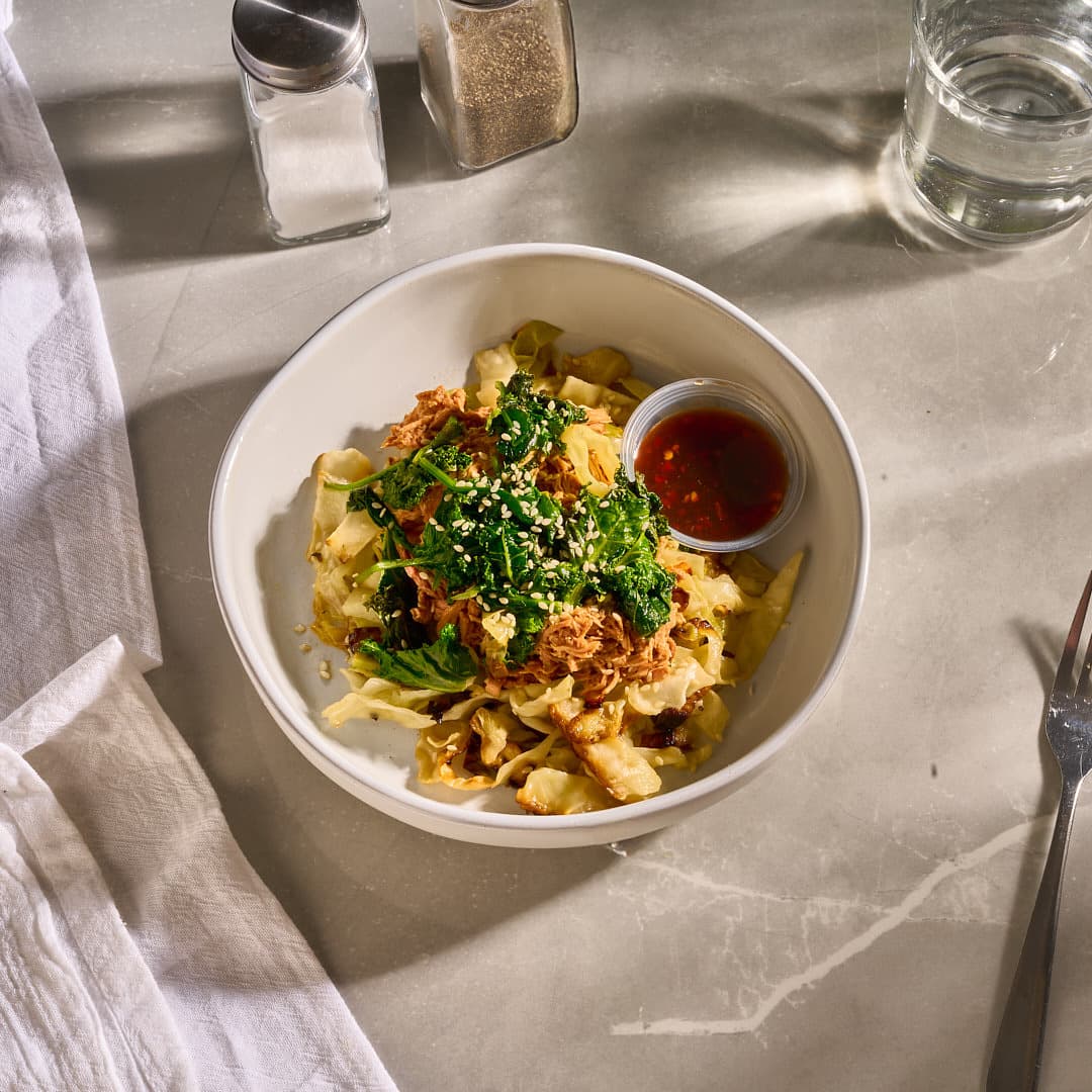 Low Carb Crispy Chinese Chicken and Cabbage